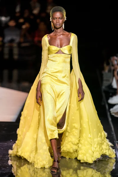 Look 26